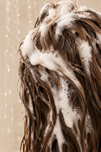 Shampoo Milky Repair en el pelo